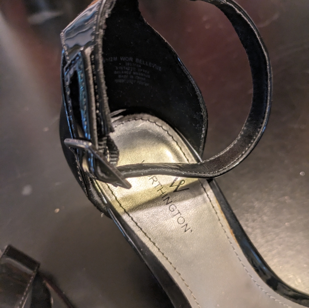 Worthington Women's size 8.5 Heels - Picture 4 of 9